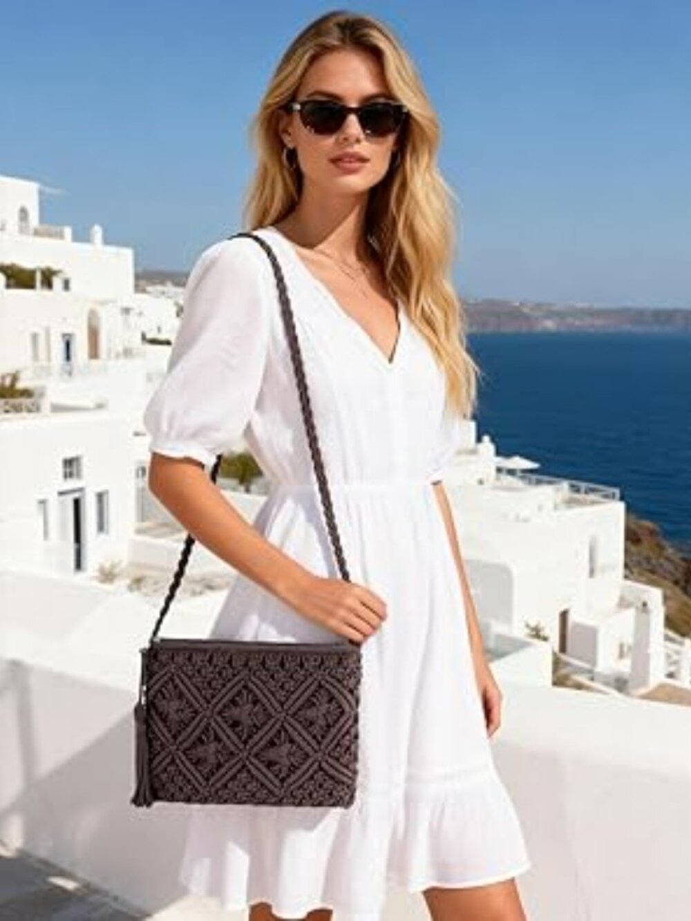New Bohemian Small Crossbody Bag Stylish Woven Shoulder Purses with Tassel Boho